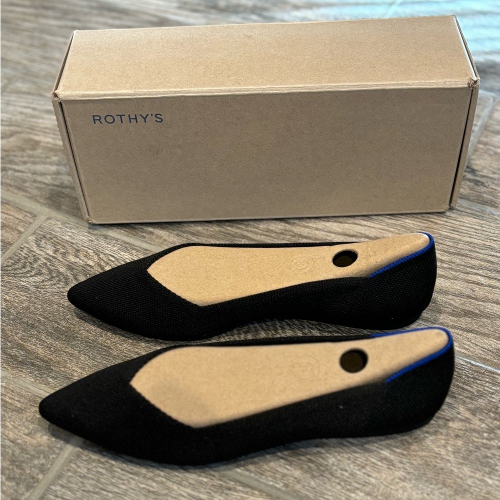 NIB Rothy’s - The Point in black.